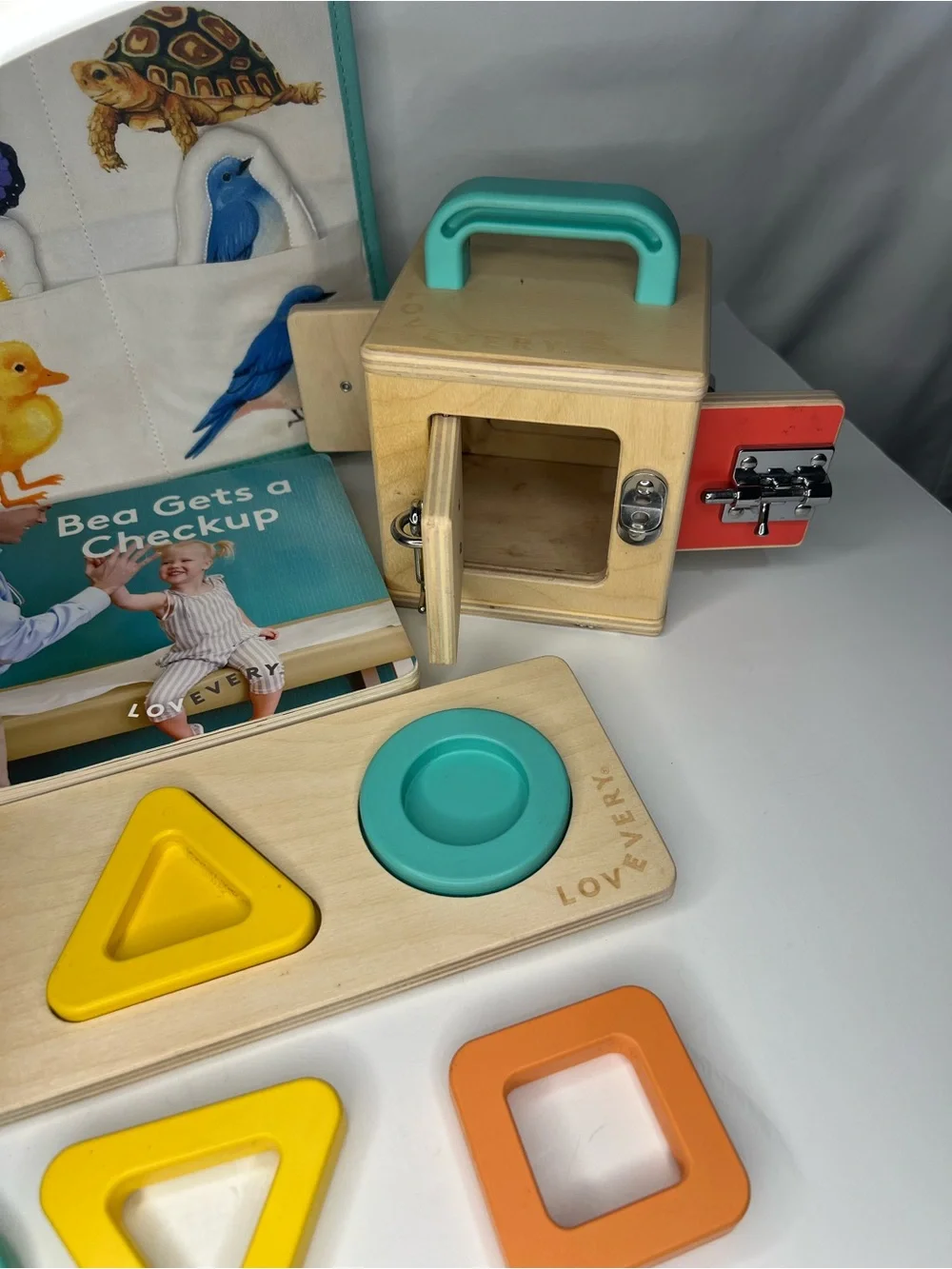 Lovevery The Realist Play Kit 19-21 Months - Partial